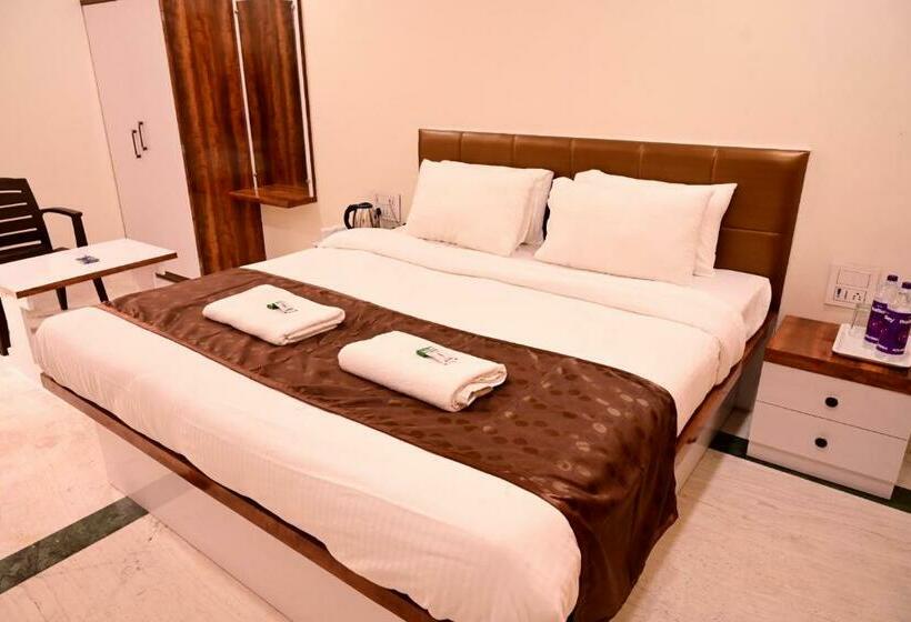 Pokój Superior, Daksh