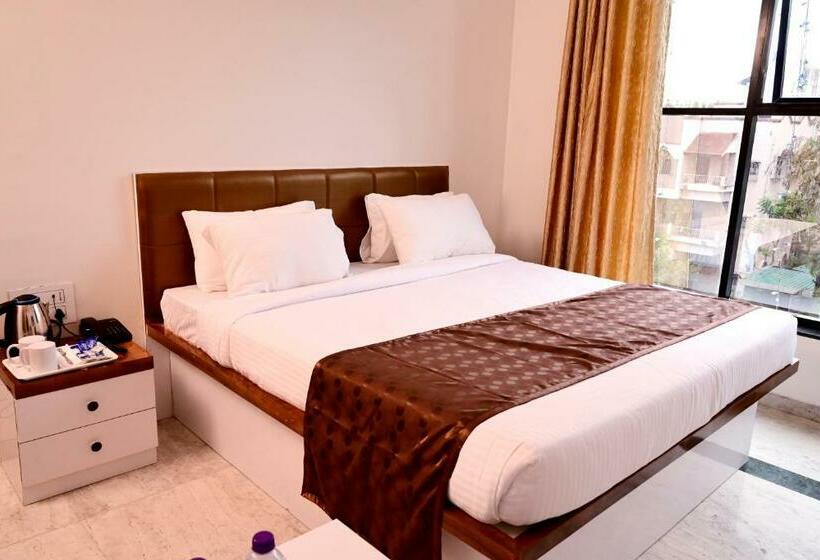 Pokój Superior, Daksh