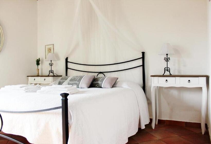 דירת שני חדרים, Podere La Castellina