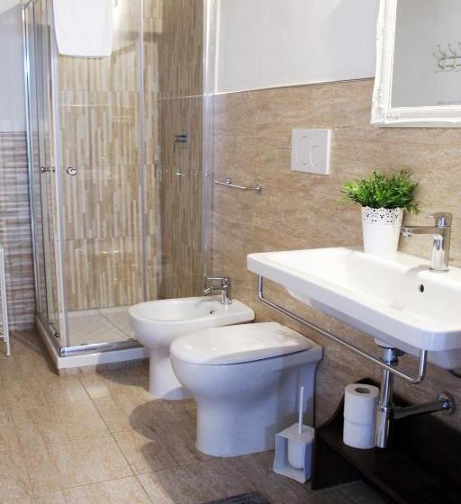 דירת שני חדרים, Podere La Castellina