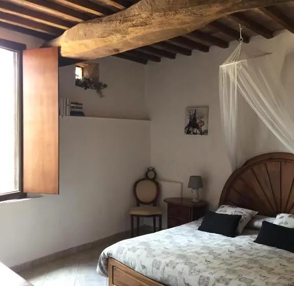１階の１ベッドルームアパートメント, Podere La Castellina