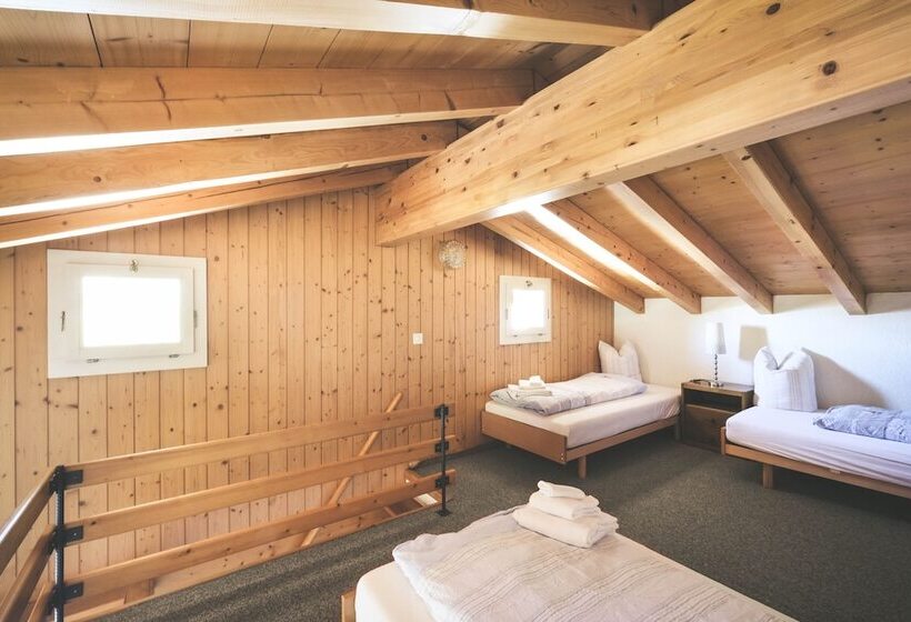 חדר סטנדרט לארבעה, Alpina