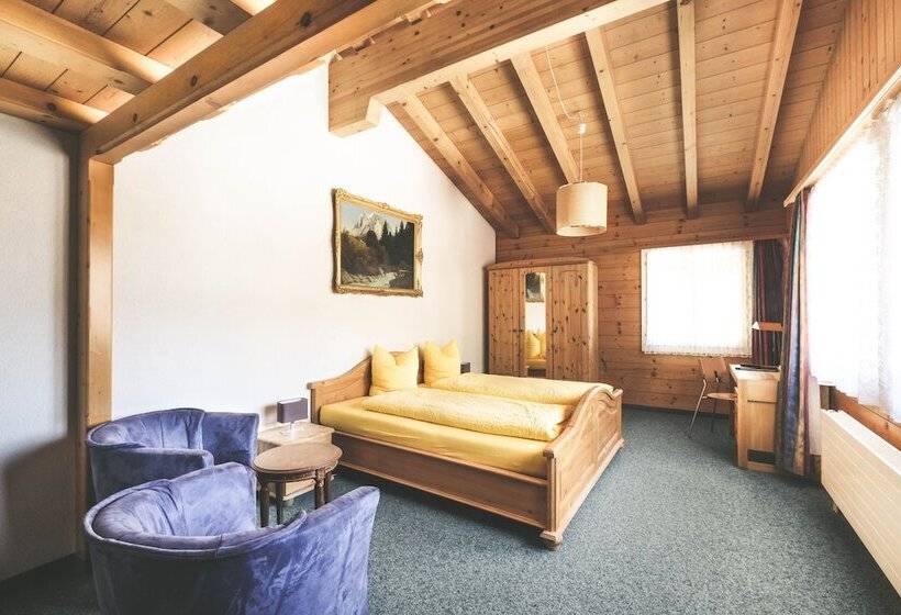 חדר סטנדרט לארבעה, Alpina