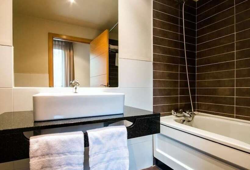 غرفة قياسية, Balneario Areatza Nº 01224