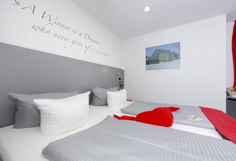 Номер Стандарт, Aalener Römerhotel Awl