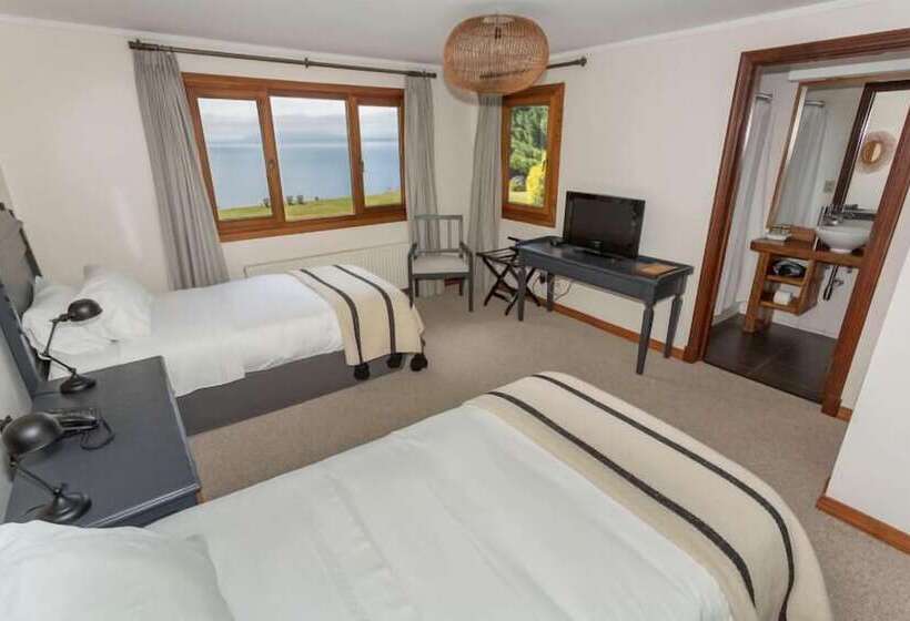 Номер Стандарт Вид на Озеро, Casa Molino Hotel Boutique & Restaurant Puerto Varas