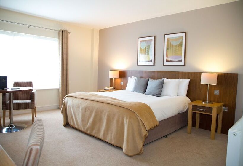 غرفة قياسية, Castle Dargan