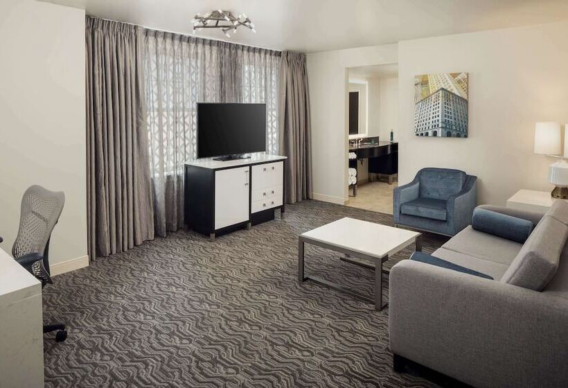 سوییت, Doubletree Suites By Hilton Hotel Detroit Downtown   Fort Shelby