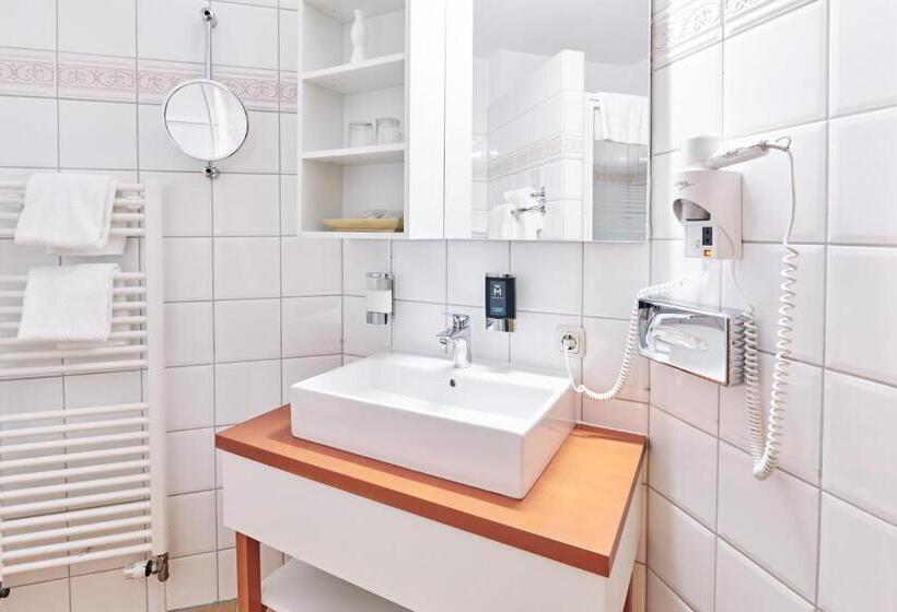 Семейный Номер, Dreiklang Business & Spa Resort