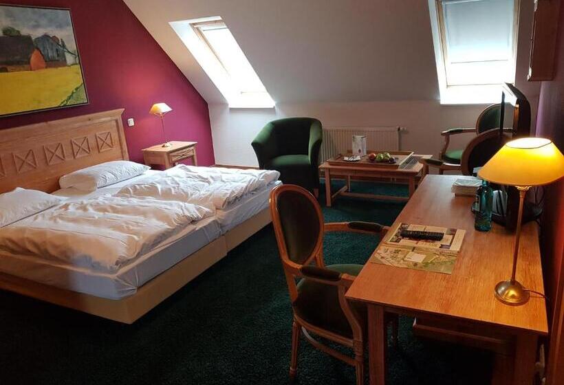 Семейный Номер, Dreiklang Business & Spa Resort