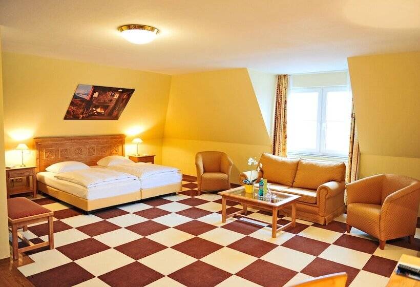 Семейный Номер, Dreiklang Business & Spa Resort