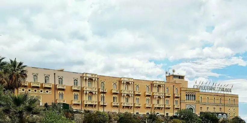 اتاق استاندارد یک نفره, Excelsior Palace