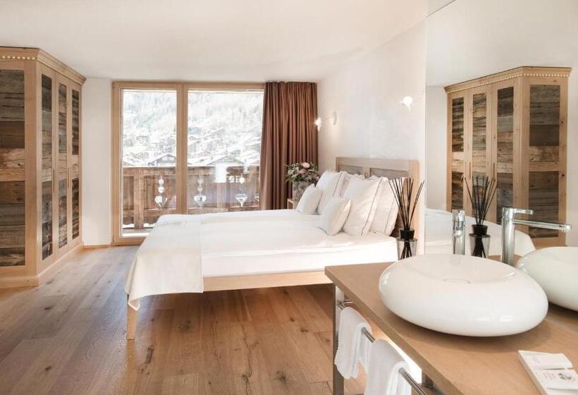 Люкс Повышенной Комфортности, Firefly Luxury Suites