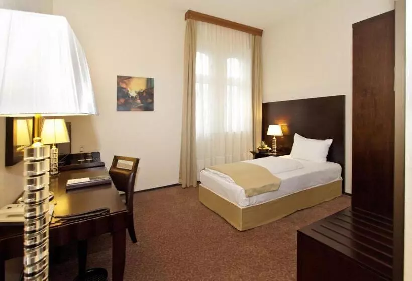 اتاق عادی یک تخته, Grand Palace Hotel Hannover