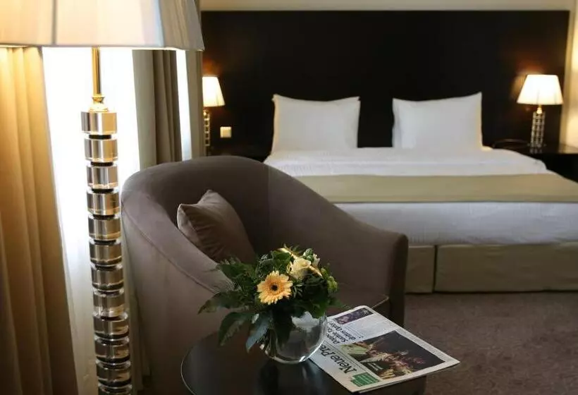 اتاق استاندارد یک نفره, Grand Palace Hotel Hannover
