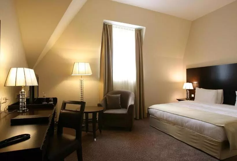 اتاق استاندارد, Grand Palace Hotel Hannover