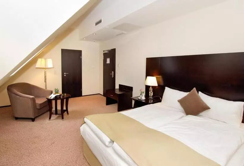 اتاق استاندارد, Grand Palace Hotel Hannover