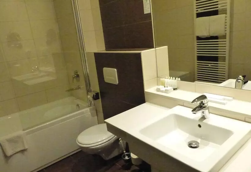 اتاق استاندارد, Grand Palace Hotel Hannover