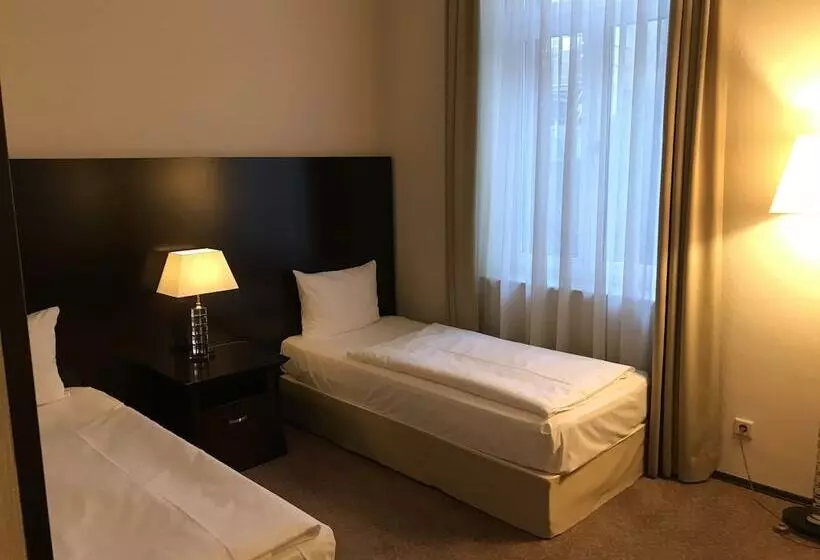 اتاق استاندارد, Grand Palace Hotel Hannover