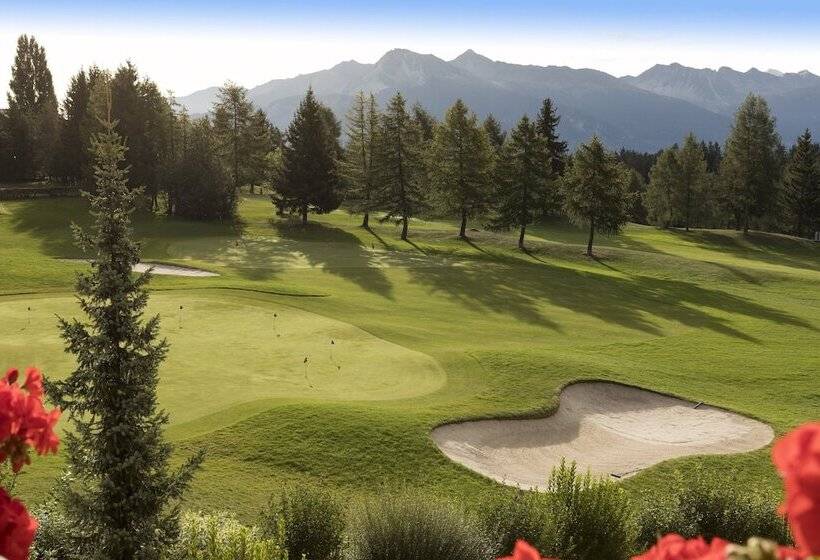 Deluxe Room Mountain View, Guarda Golf Hotel & Residences