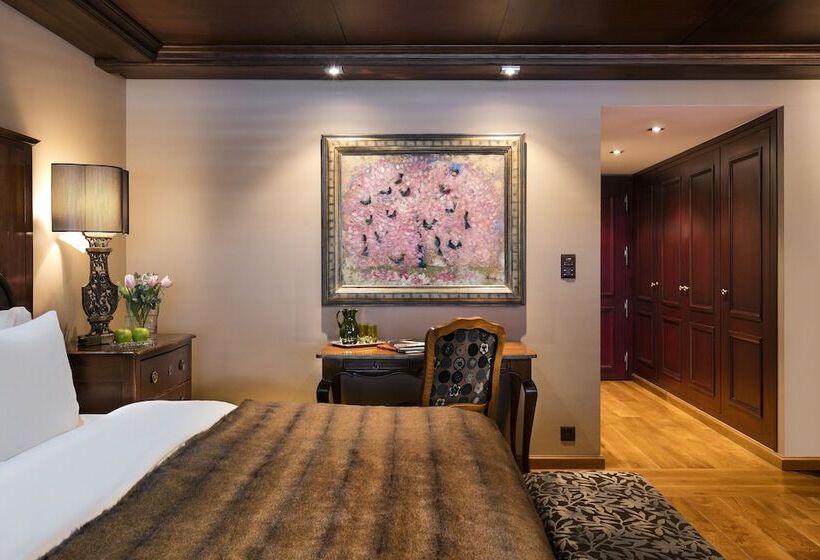 Deluxe Room Mountain View, Guarda Golf Hotel & Residences