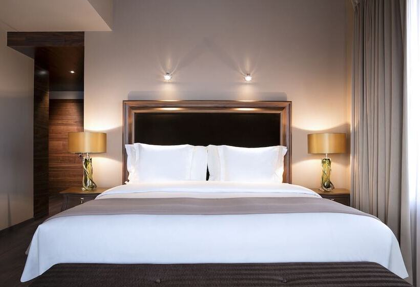 1 Bedroom Penthouse Apartment, Guarda Golf Hotel & Residences