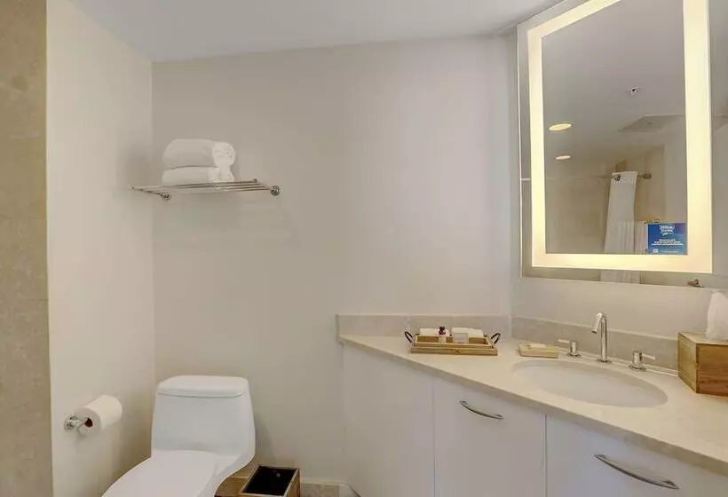 Suite Adapted for people with reduced mobility