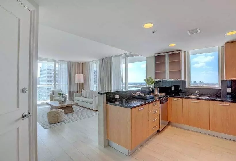 身障者適用スイートルーム, Beach House Fort Lauderdale, a Hilton Resort