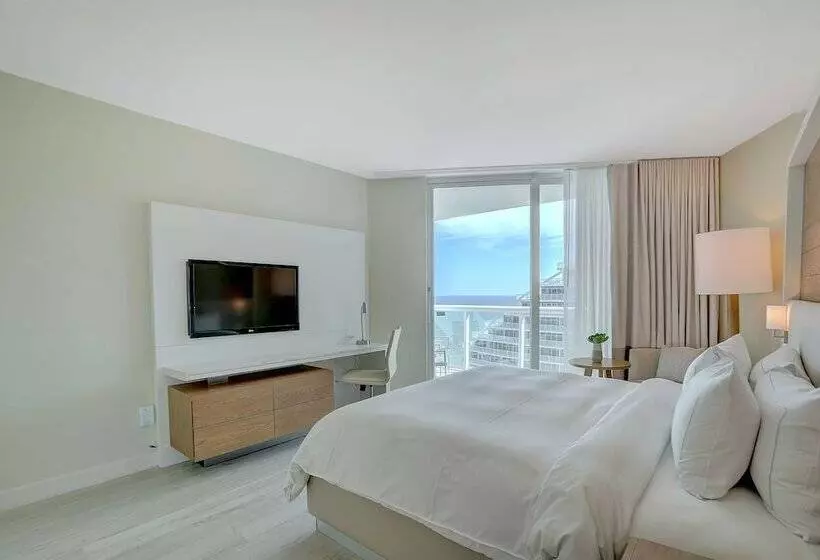 身障者適用スイートルーム, Beach House Fort Lauderdale, a Hilton Resort