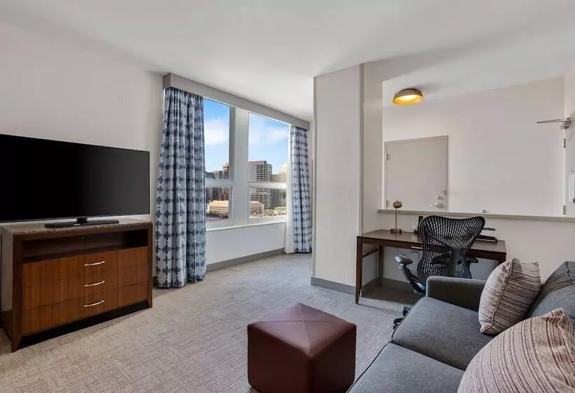 スイート, Hilton Garden Inn New Orleans French Quarter/cbd