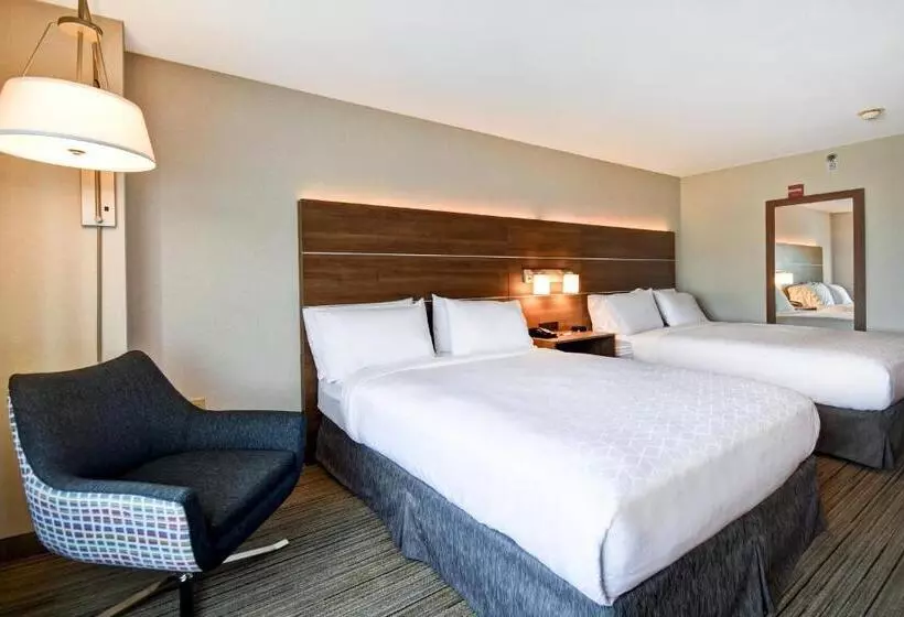 身障者適用スタンダードルーム, Holiday Inn Express Newport North   Middletown, An Ihg