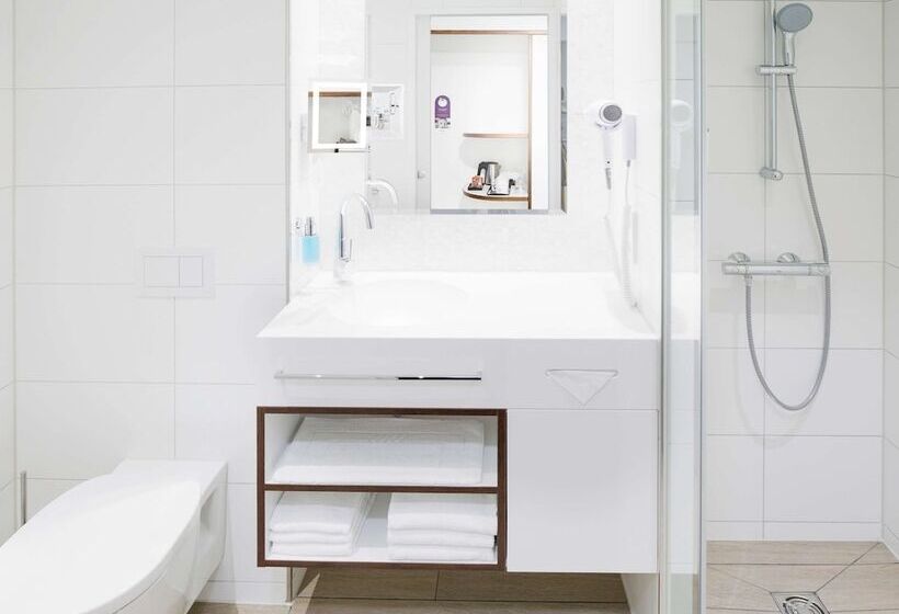 اتاق سوپریور, Mercure Hotel MOA Berlin