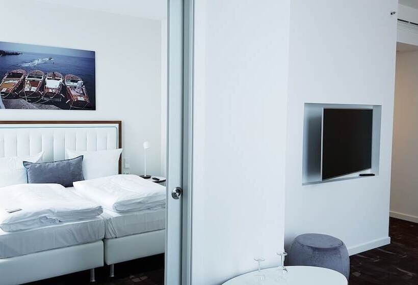 سوییت, Mercure Hotel MOA Berlin