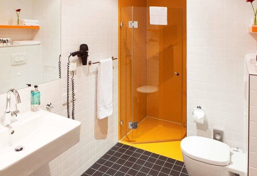 اتاق استاندارد, Mercure Hotel MOA Berlin