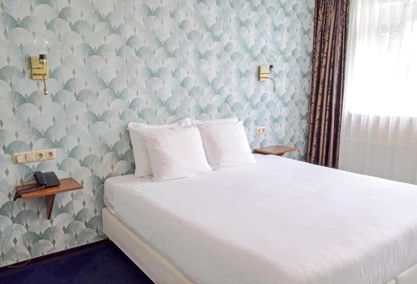 غرفة قياسية, Sebel