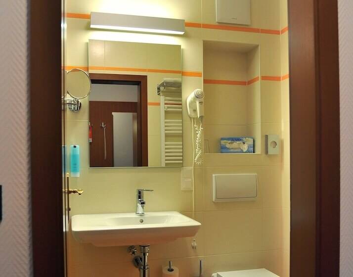 غرفة قياسية فردية, Spreewaldeck