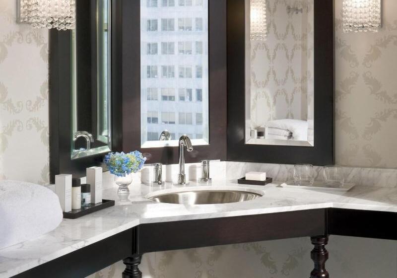 キングサイドベッドのスタンダードワンルーム, The Nines, A Luxury Collection Hotel, Portland