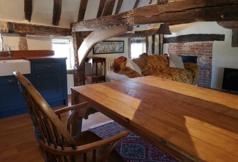 침실 1개 디럭스 아파트, The Queen S Head