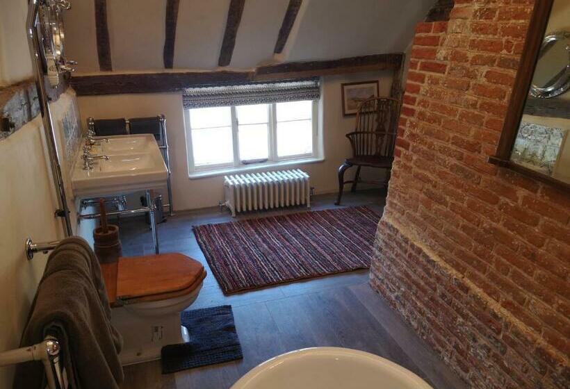 침실 1개 디럭스 아파트, The Queen S Head