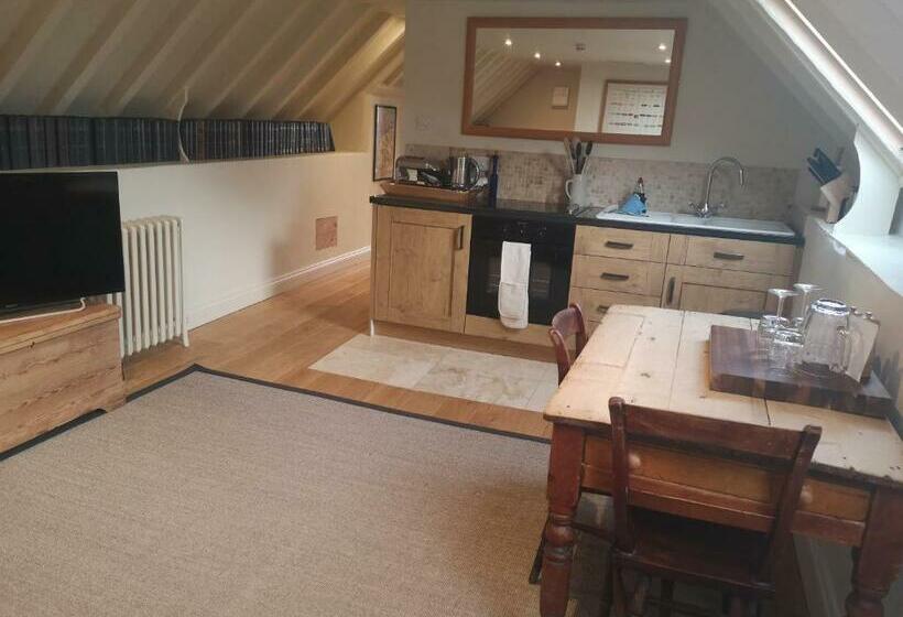 １ベッドルームのデラックスアパートメント, The Queen S Head