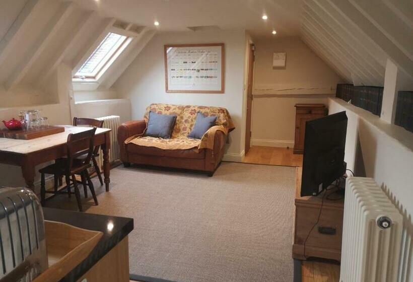 침실 1개 디럭스 아파트, The Queen S Head