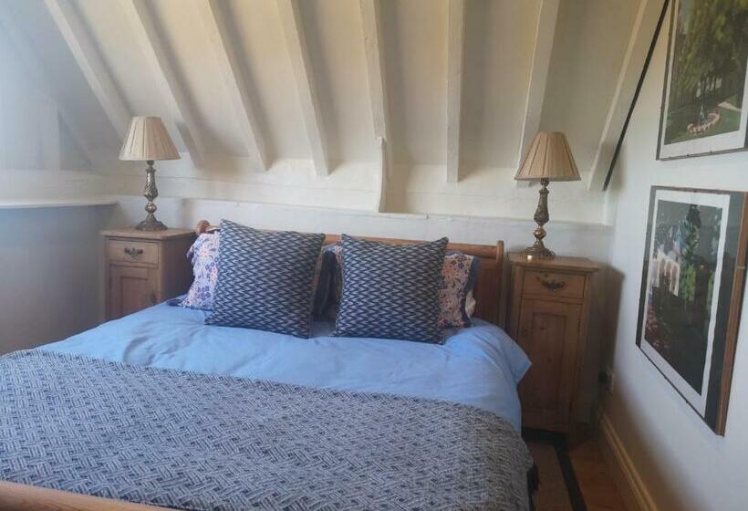 침실 1개 디럭스 아파트, The Queen S Head