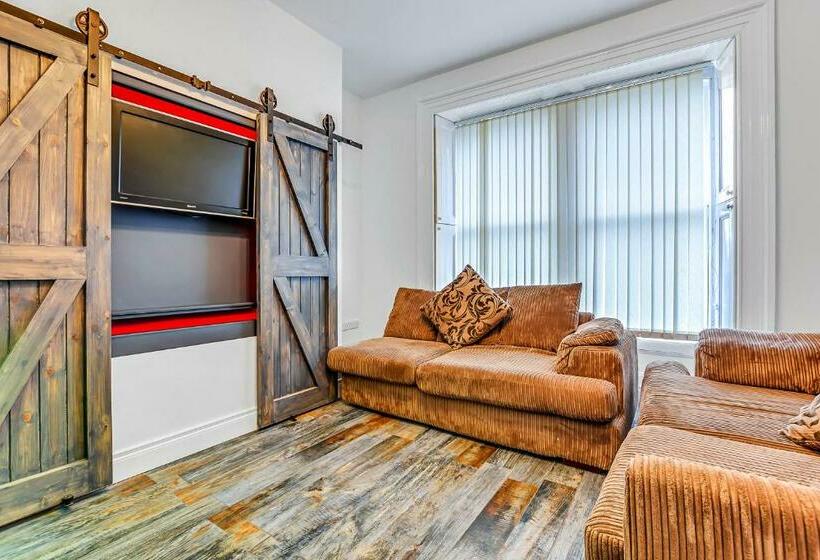 Номер Стандарт, 44 North