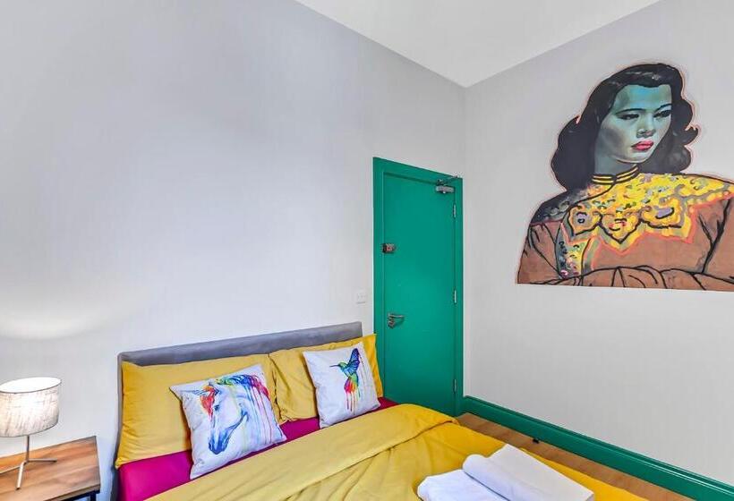 Номер Economy, 44 North