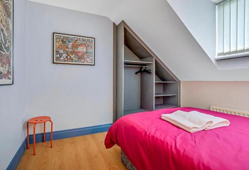 Номер Economy, 44 North