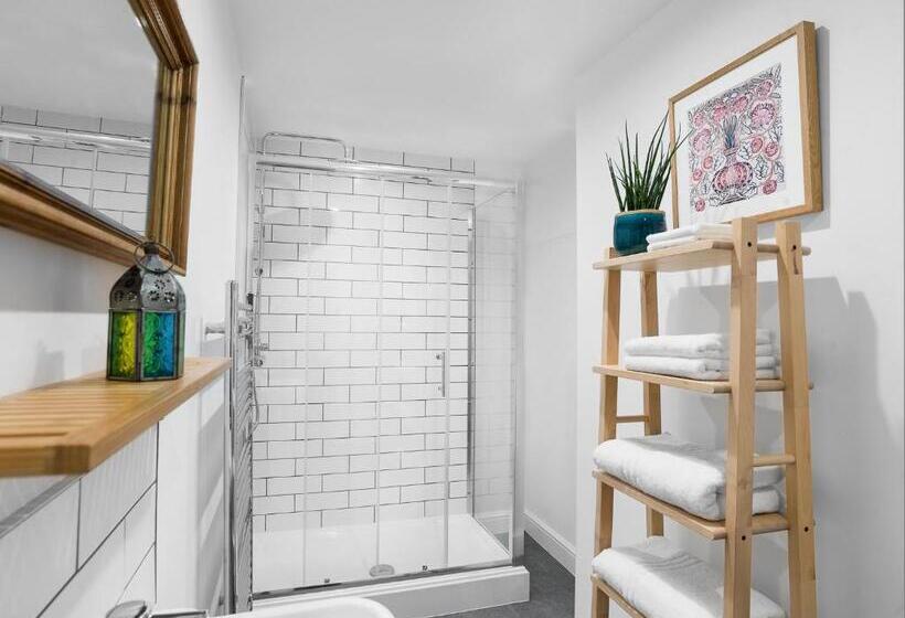 이코노미 룸, The Swan Inn Letton