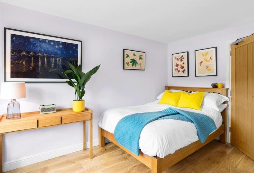 이코노미 룸, The Swan Inn Letton