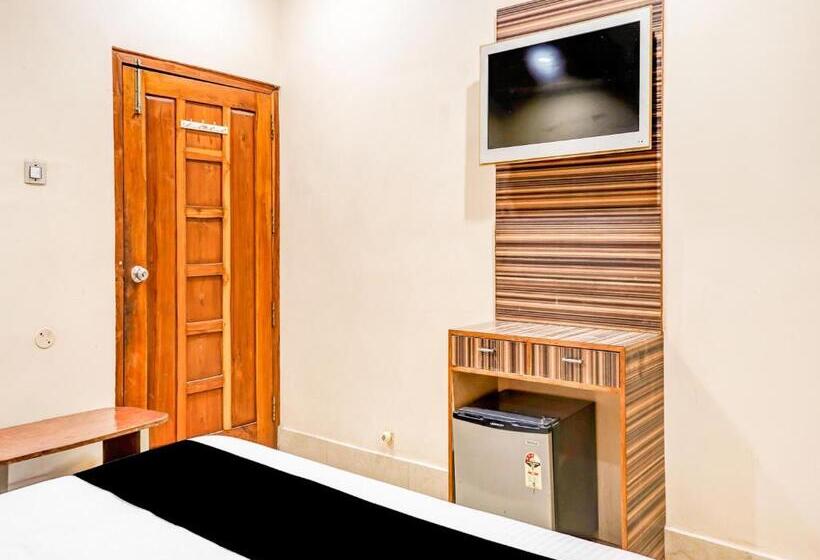 トリプルクラシックルーム, Capital O 79766  Star International