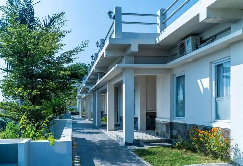 Quarto superior, Hidden Valley Hills