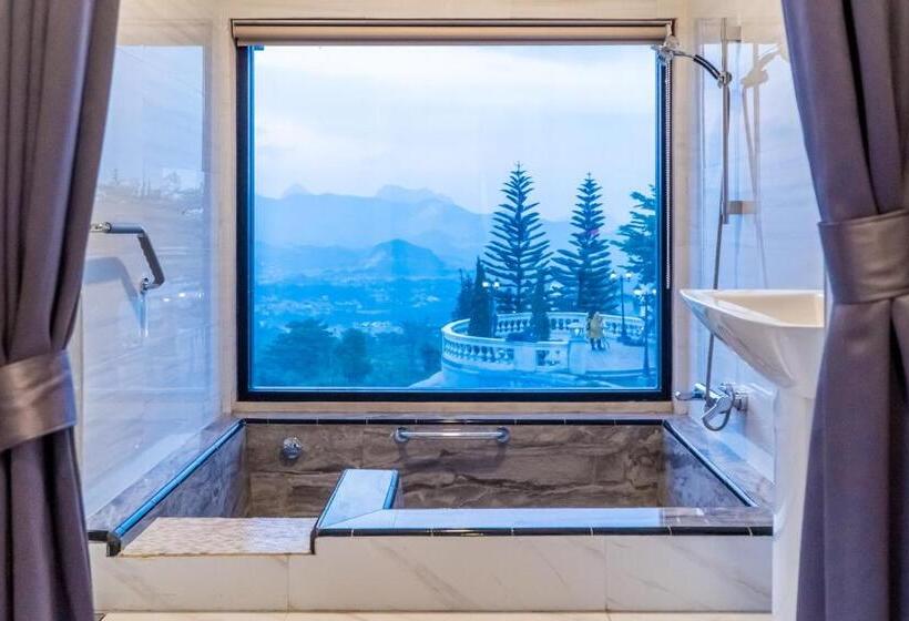 Family Suite, Hidden Valley Hills